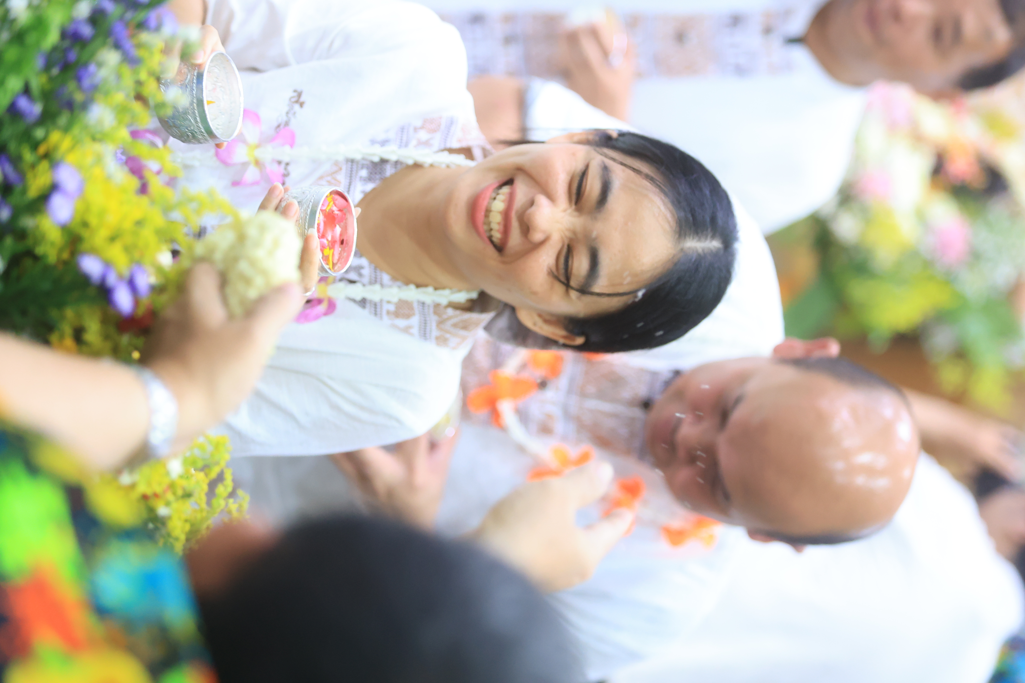 title - ชุ่มฉ่ำ! ชาว ส.ป.ก. ร่วมสรงน้ำพระพุทธรูป และรดน้ำขอพรผู้บริหาร เนื่องในประเพณีวันสงกรานต์ ประจำปี 2569 บรรยากาศเต็มไปด้วยความชื่นมื่นชุ่มฉ่ำ